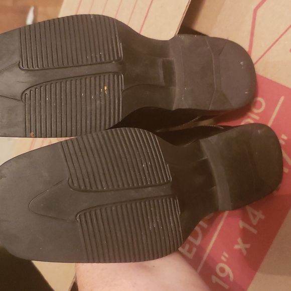 Boy Dressy Shoes - Picture 2 of 3